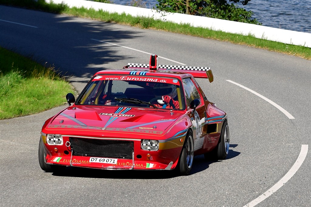 Fra Hinnerup ved Aarhus kommer en af storfavoritterne, Vincenzo Santangelo i en Fiat X1/9 Dallara fra 1973.
(Foto: Michael Eisenberg)